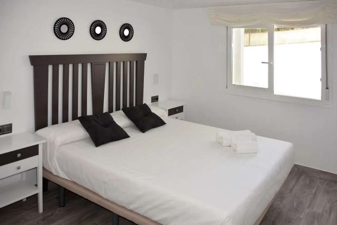 Apartamentos Turisticos El Lago Cordoba 0*,  Spain