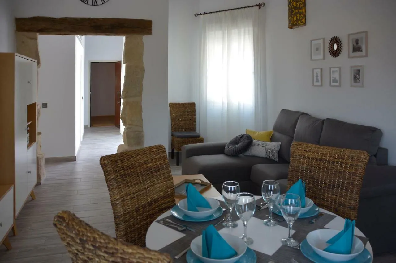 Apartamentos Turisticos El Lago Cordoba 0*,